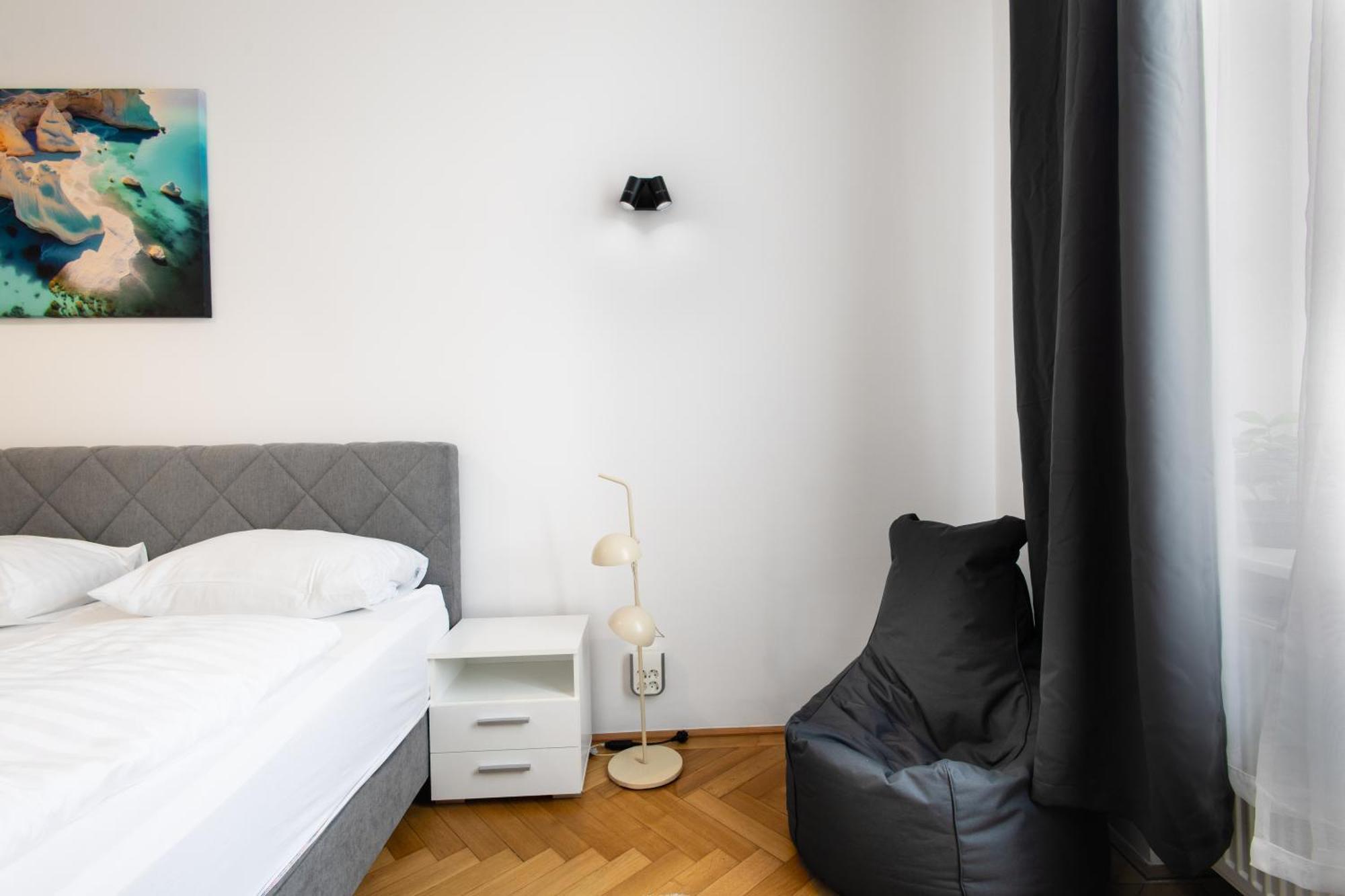 Apartments 4 You Red Star 8 Wien Exteriör bild